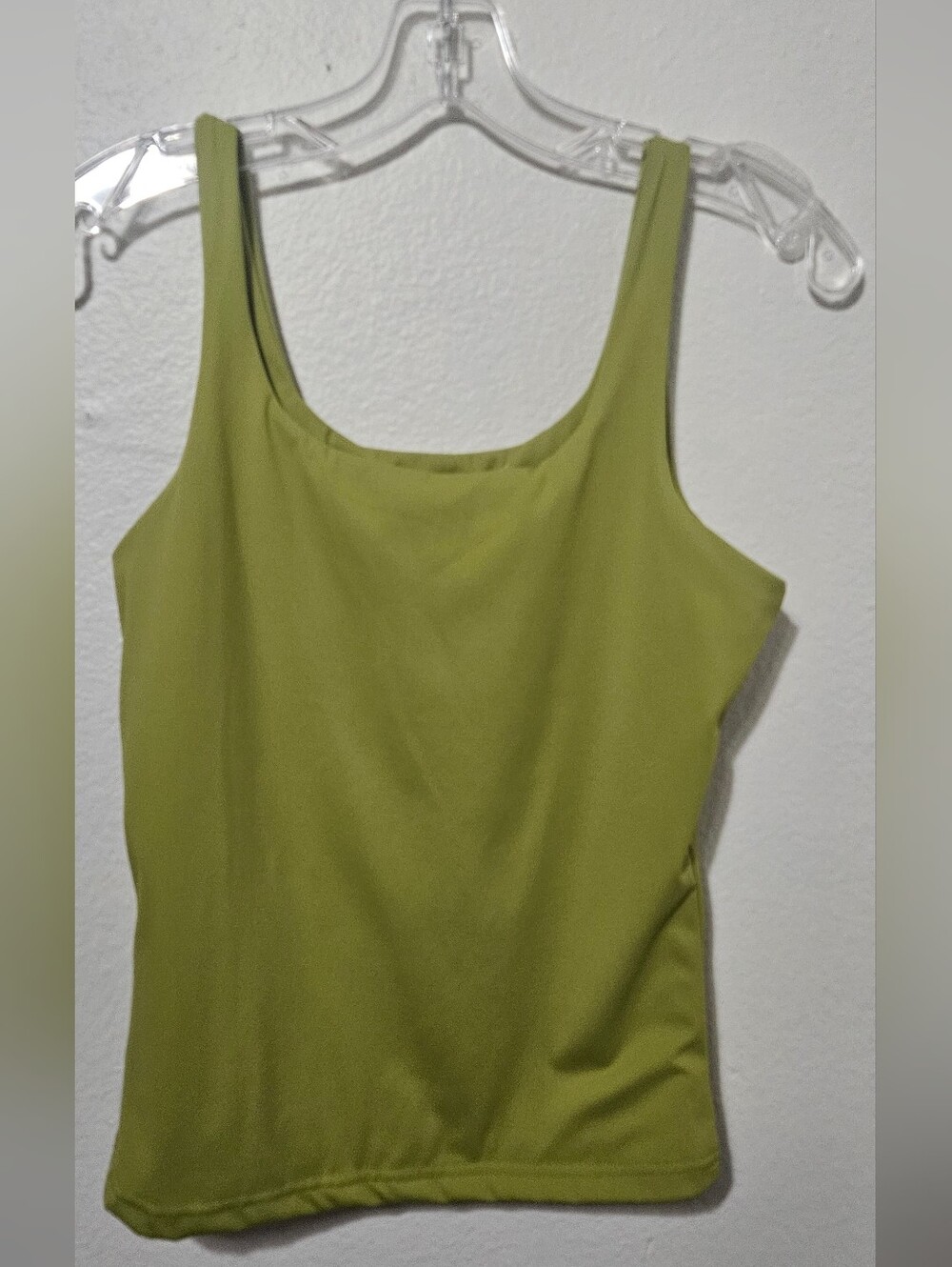 Everyday Olive Tank Top - Slim Scoop Neck